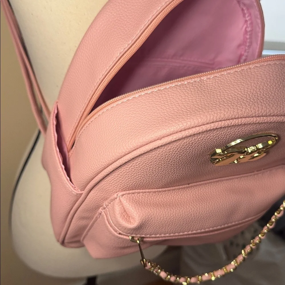 Pokemon purse, pink backpack bag EUC Zipper & handle‎